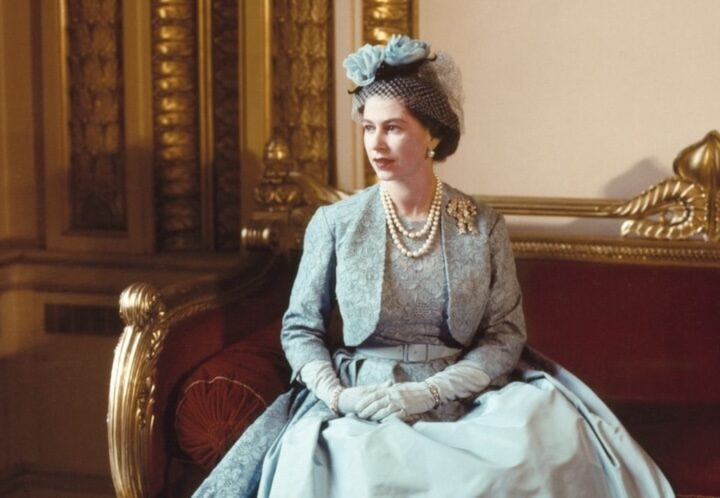 Queen Elizabeth II: Her Life in Style (Londres)